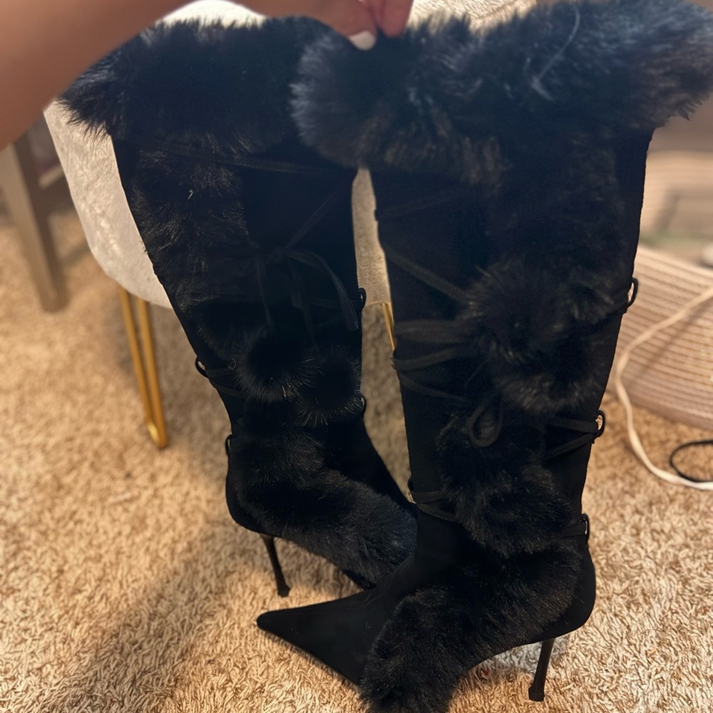 Jeffrey Campbell fluffmenot fur boots